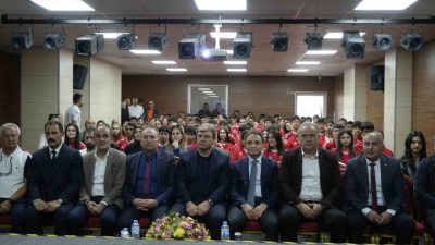 Eski milli futbolcu ve teknik direktör Ertuğrul Sağlam, memleketi Gümüşhane’de