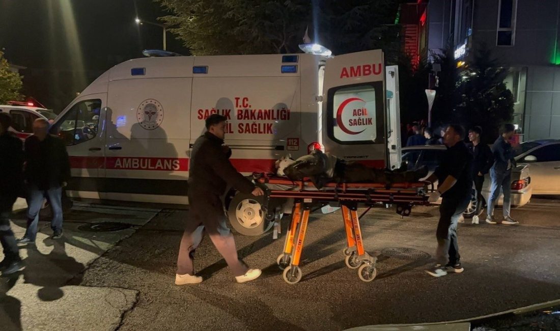 Erzincan’da motosiklet ile otomobilin çarpışması sonucu 1 kişi yaralandı. Kaza,