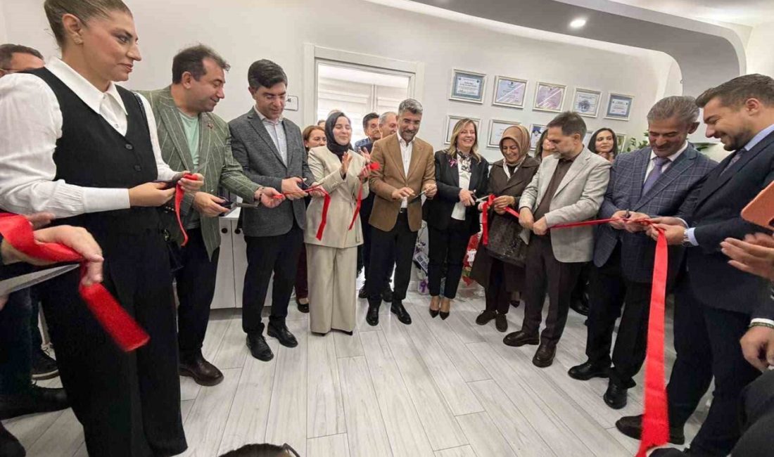 Erzurum’da kent protokolü, Psikiyatrist Psikoterapist Doç. Dr. Sertaç Zengil’in muayenehane