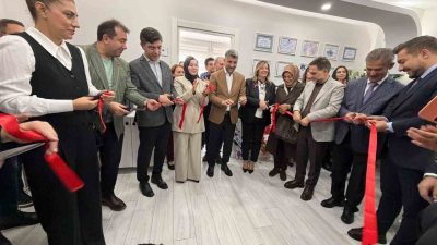 Erzurum’da kent protokolü, Psikiyatrist Psikoterapist Doç. Dr. Sertaç Zengil’in muayenehane