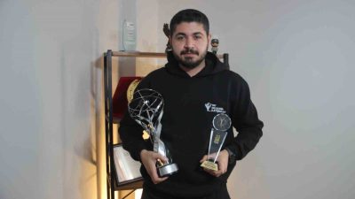 Erzurum’da dronla sürüsünü yöneten bir çobanın yaşamını konu alan yaklaşık