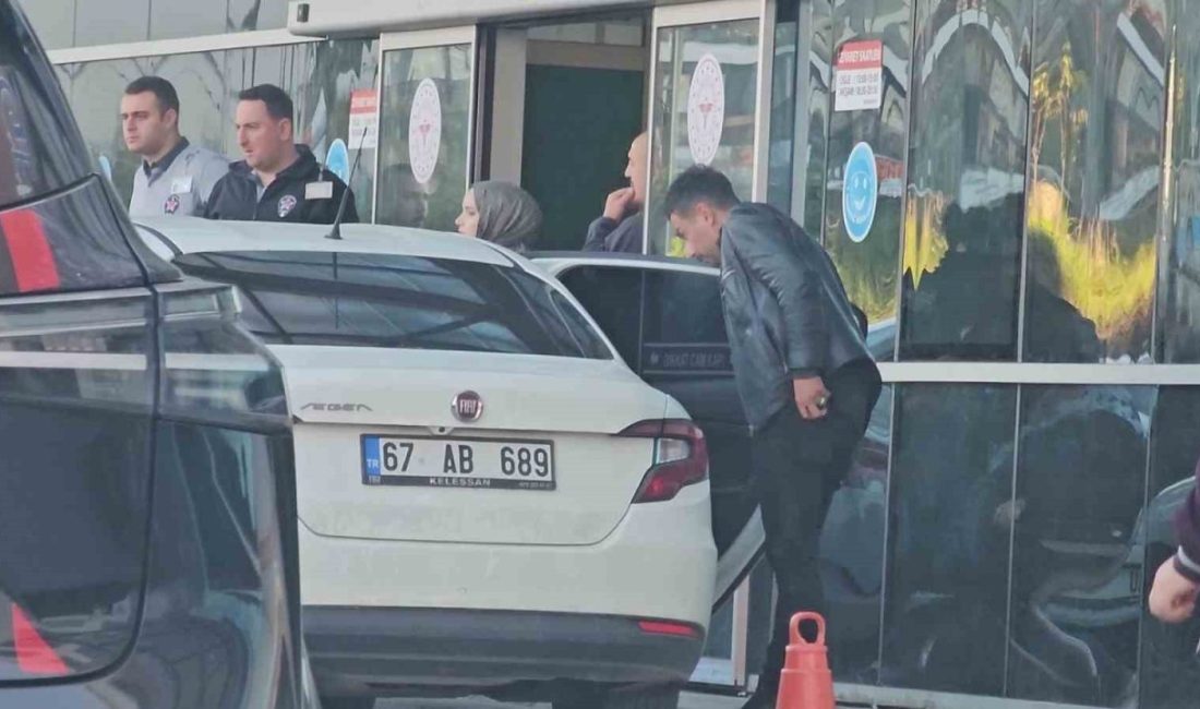 Zonguldak’ın Kilimli ilçesinde boşanma aşamasındaki eşini ve bir genci silahla