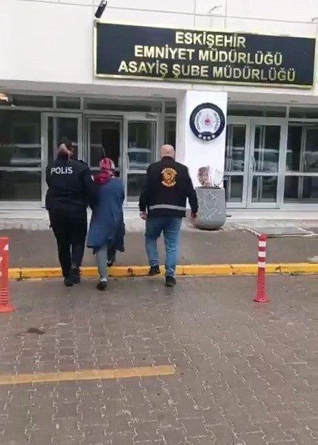 Eskişehir’de hakkında yağma suçundan 20 yıl 5 ay 25 gün