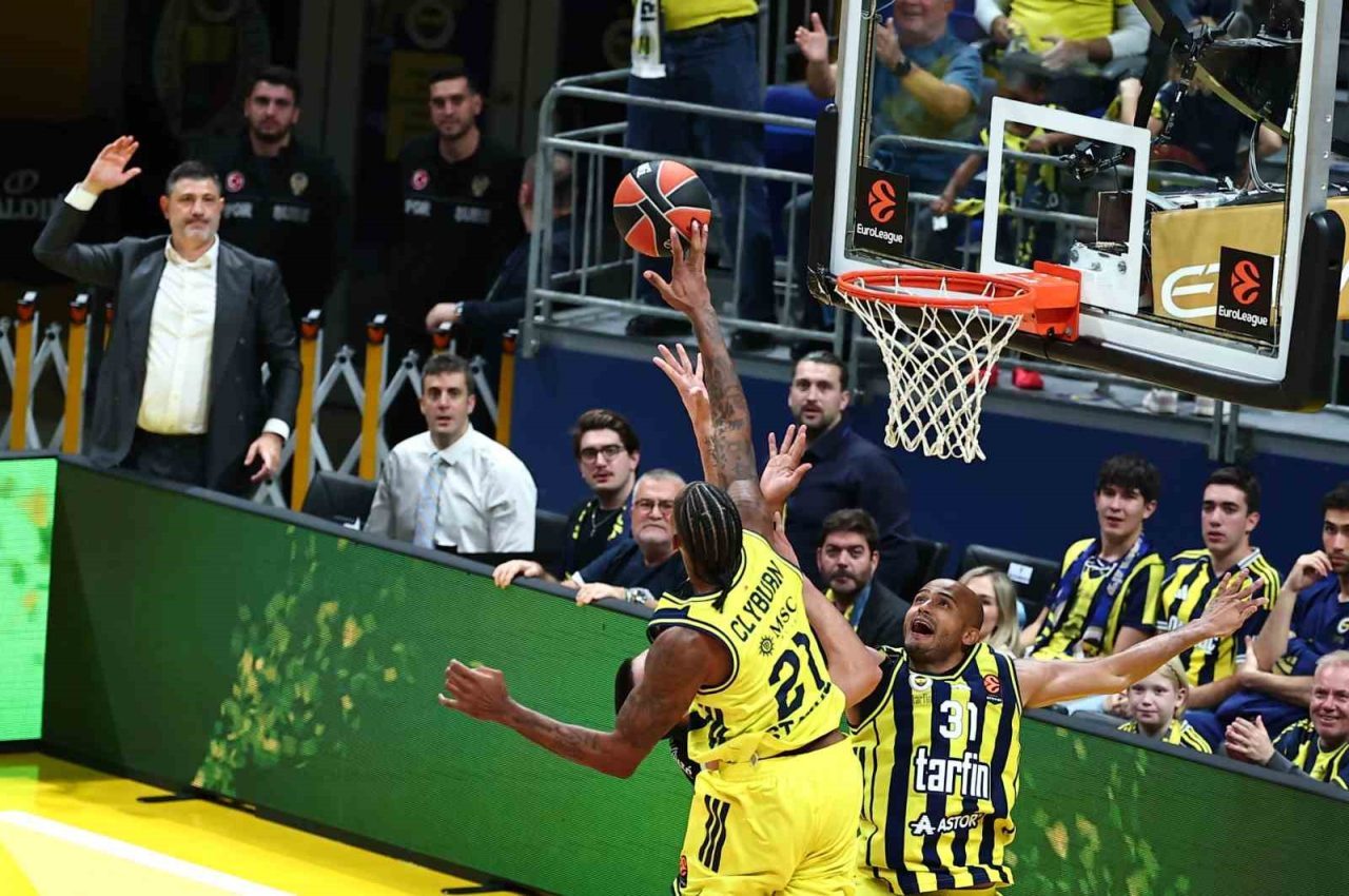 Fenerbahçe, Euroleague 6. hafta maçında sahasında Sırbistan ekibi Partizan’ı 74-65