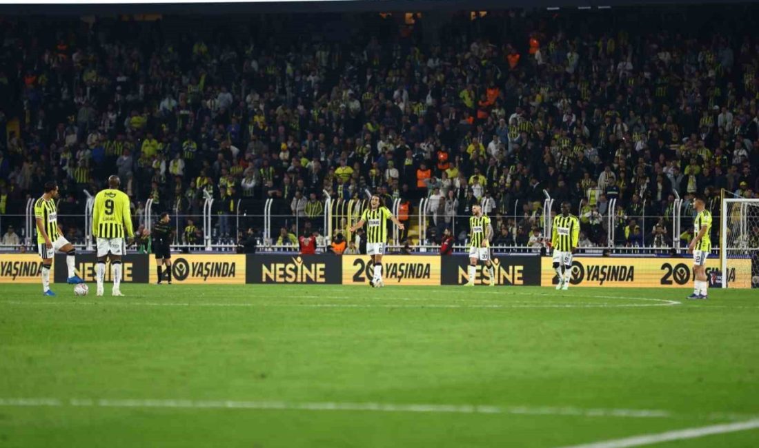 Fenerbahçe, Trendyol Süper Lig’in 10. haftasında evinde karşılaştığı Göztepe’ye 2-1