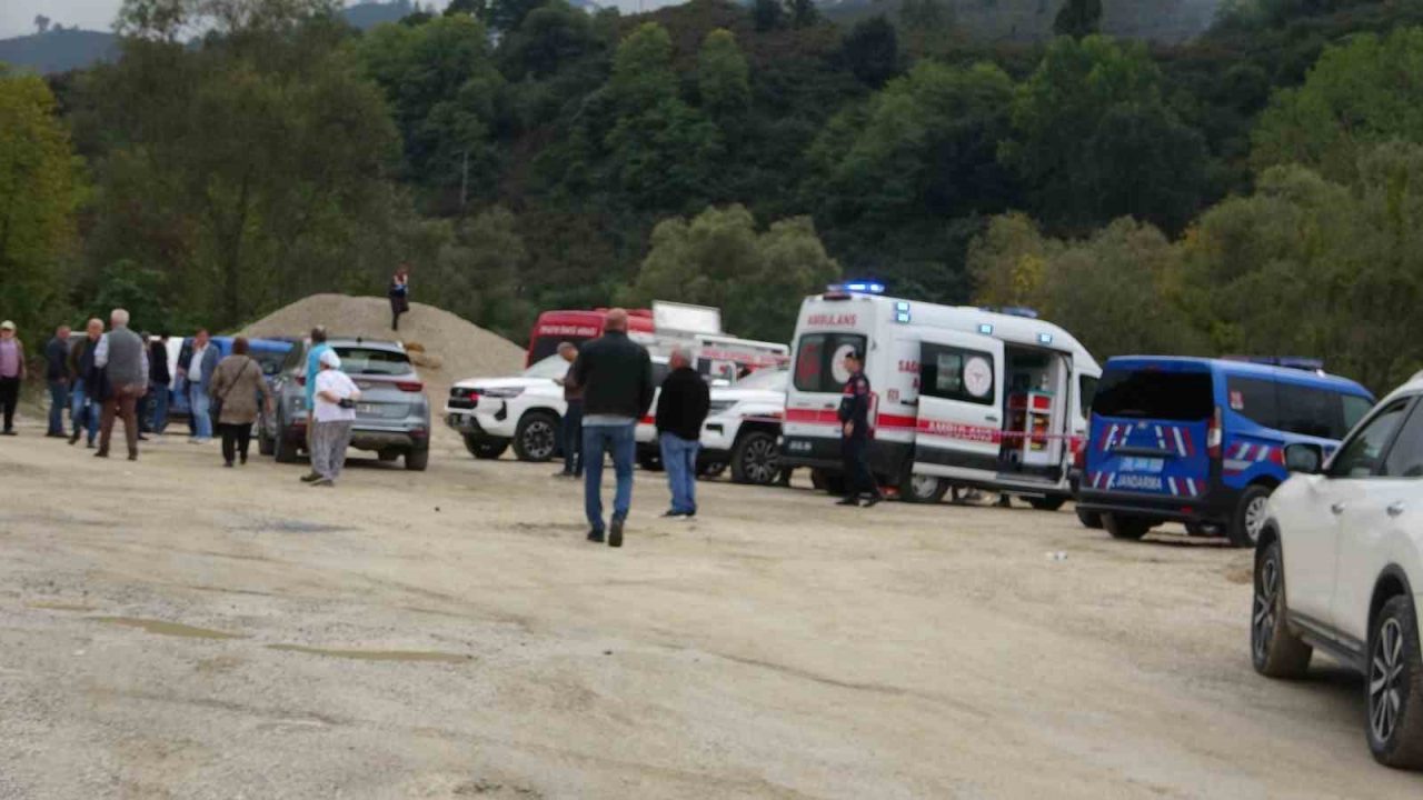 Giresun’da Aksu Deresi kenarında hareketsiz halde bulunan 68 yaşındaki kadının