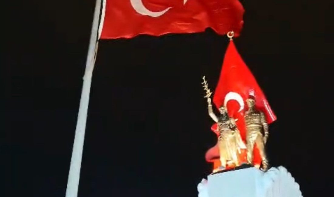 Hatay’da etkili olan kuvvetli yağış ve fırtına nedeniyle kent genelindeki