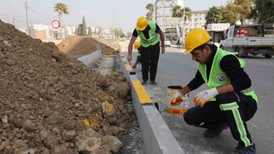 Hatay Büyükşehir Belediyesi (HBB), Antakya ilçesinde çevre düzenleme çalışmaları kapsamında