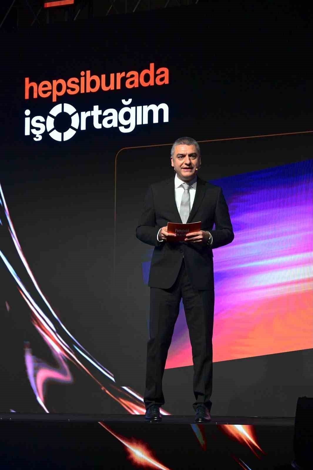 Hepsiburada, İş Ortağım buluşmasında bine yakın iş ortağıyla bir araya
