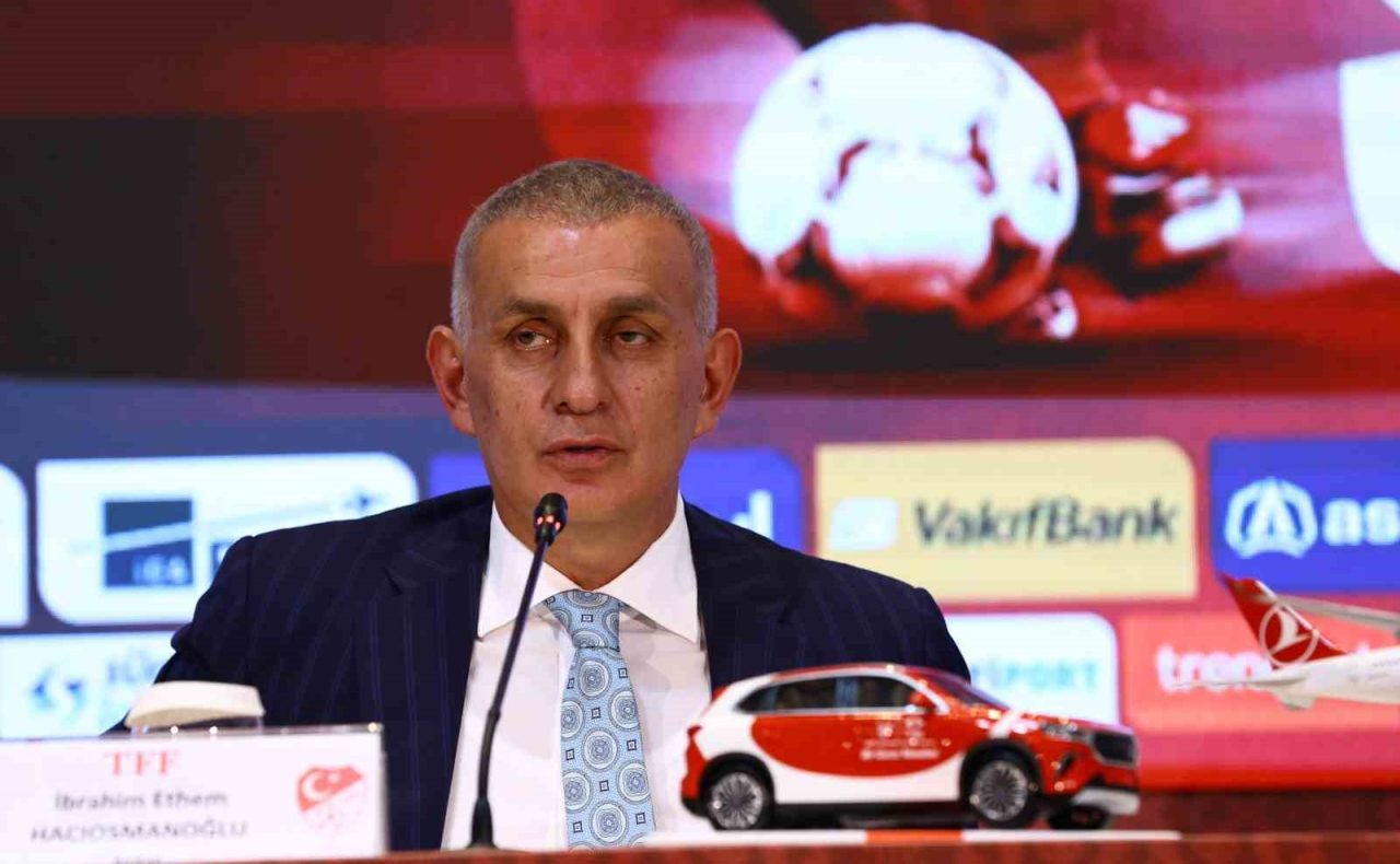Türkiye Futbol Federasyonu (TFF) Başkanı İbrahim Hacıosmanoğlu, A Milli Futbol