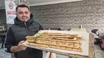 Yozgat’ın Yerköy ilçesinin meşhur pidesi, lezzetiyle Konya’nın etli ekmeğine rakip