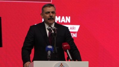 İçişleri Bakanı Mustafa Çiftçi, Batman’da Sivil Toplum Merkezi’nde düzenlenen toplu