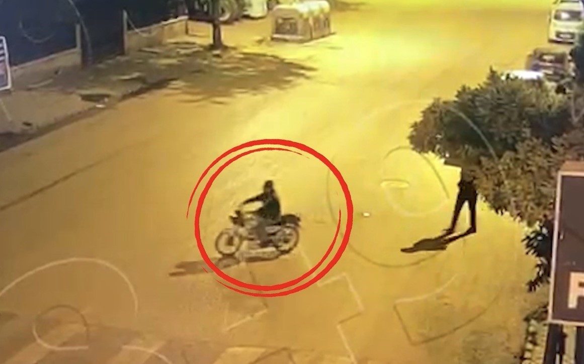 Iğdır’da meydana gelen iki ayrı motosiklet hırsızlığı olayı, polis ekiplerinin