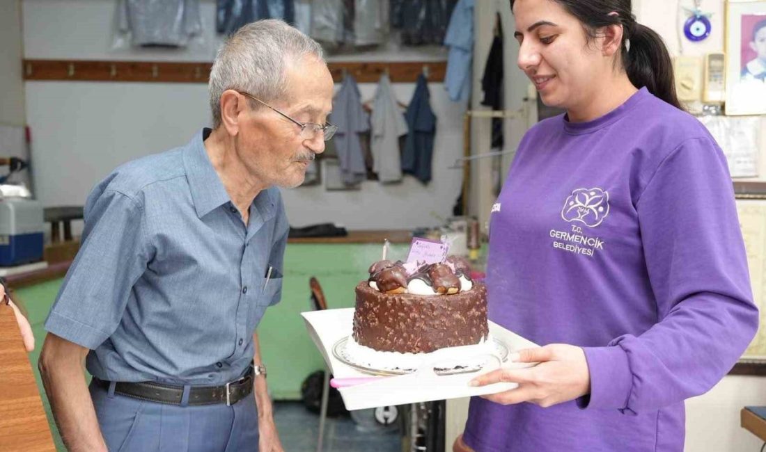 Aydın’ın Germencik ilçesinde 67 yıldır terzilik yapan, geçmiş yıllarda yılın