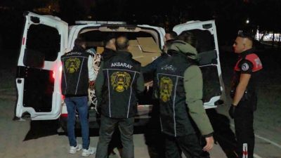 Aksaray’da tır ve inşaatlardan hırsızlık yapan şüpheli polisin operasyonuyla çaldığı