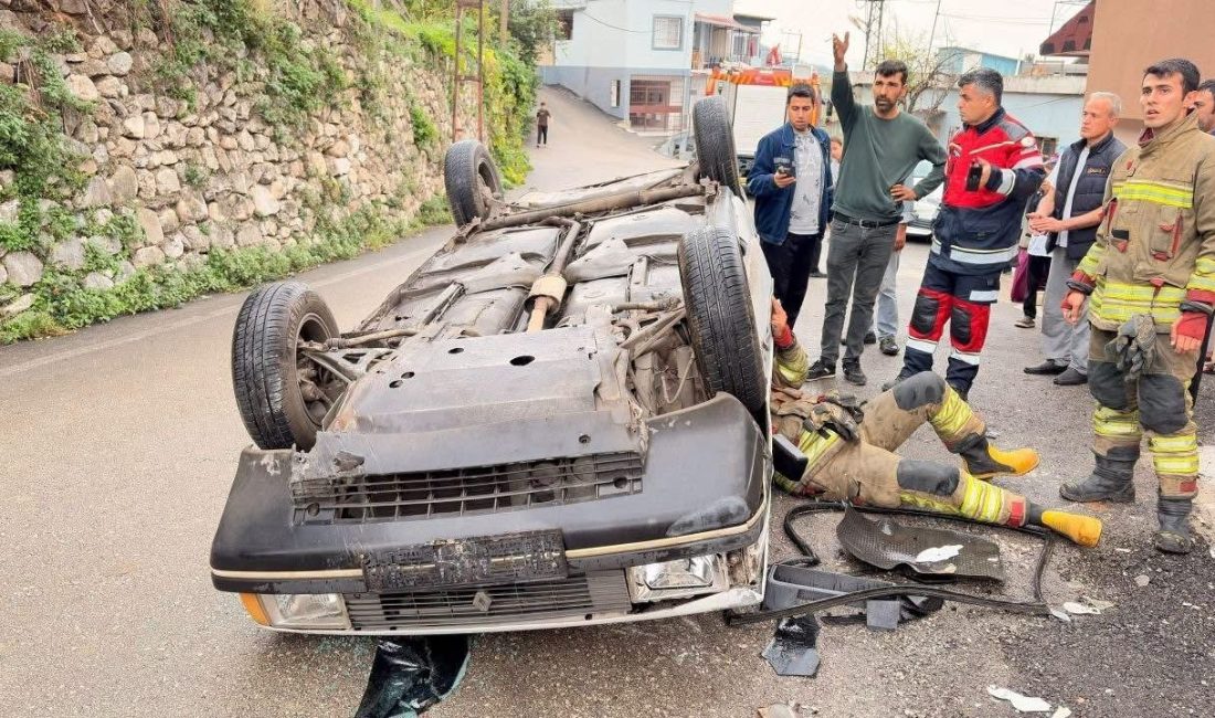 Hatay’ın İskenderun ilçesinde takla atarak ters dönen otomobilin sürücüsü yaralandı.