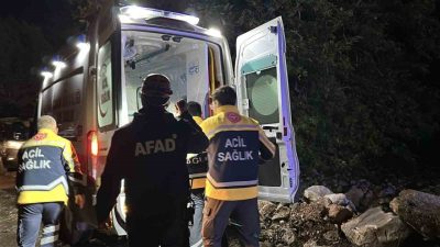 Isparta’nın Sütçüler ilçesindeki Yazılı Kanyon’da mahsur kalan İHH gönüllülerinden 3’ü