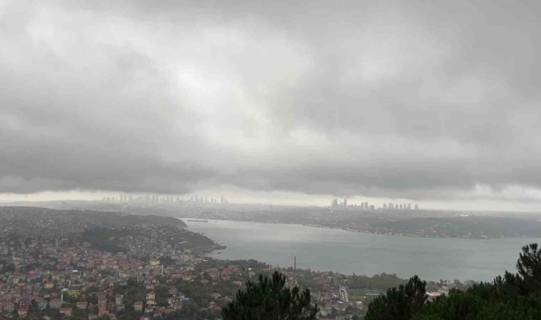 İstanbul’da gece saatlerinden itibaren etkisini artıran sağanak yağışın ardından Boğaz’ın