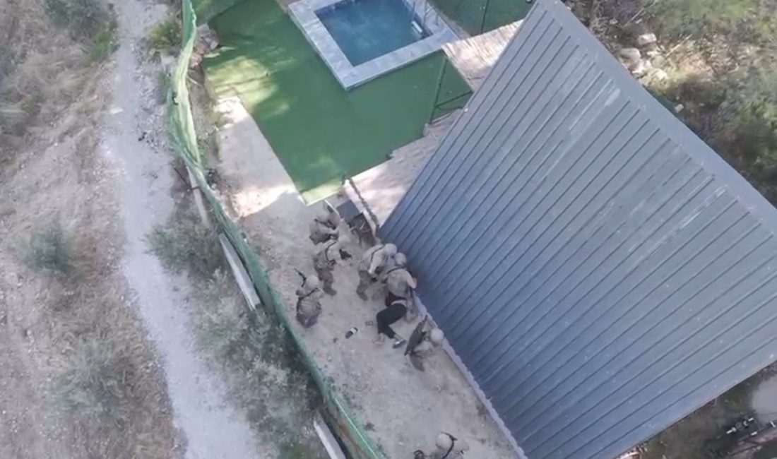 İzmir’in Torbalı ilçesinde güvenlik güçleri tarafından düzenlenen ortak operasyonda, çeşitli