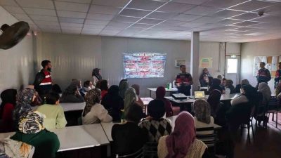 Afyonkarahisar İl Jandarma Komutanlığı tarafından Sinanpaşa ilçesinde 113 vatandaşa uyuşturucuyla