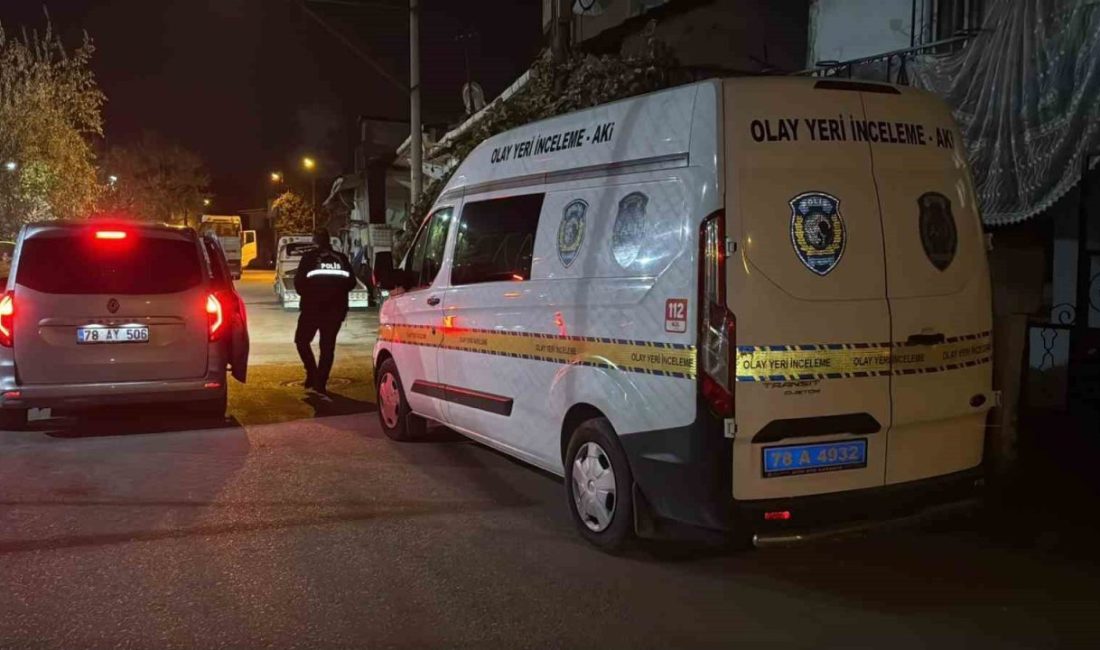 Karabük’te kız arkadaşı tarafından iki ekmek bıçağıyla yaralandığı öne sürülen