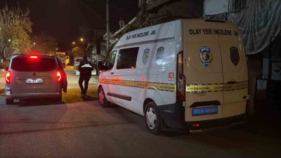 Karabük’te kız arkadaşı tarafından iki ekmek bıçağıyla yaralandığı öne sürülen