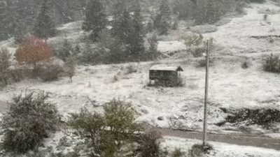 Kastamonu’nun İhsangazi ilçesinde etkili olan kar yağışı sebebiyle yüksek rakımlı