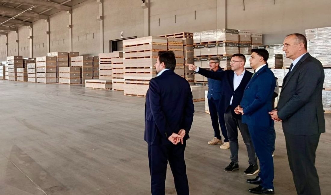 Bilecik’in Pazaryeri ilçesinde Kaymakam Muhammet Mustafa Kara, Organize Sanayi Bölgesi’nde