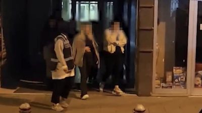 Kayseri’de polis ekipleri tarafından masaj salonu adı altında fuhuş yaptırılan