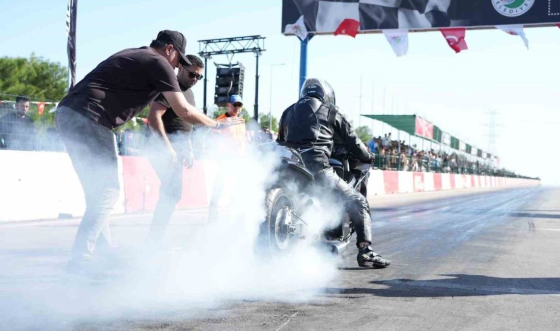 Kepez Belediyesi ev sahipliğinde düzenlenen Türkiye MotoDrag Şampiyonası’nın 4. ayak