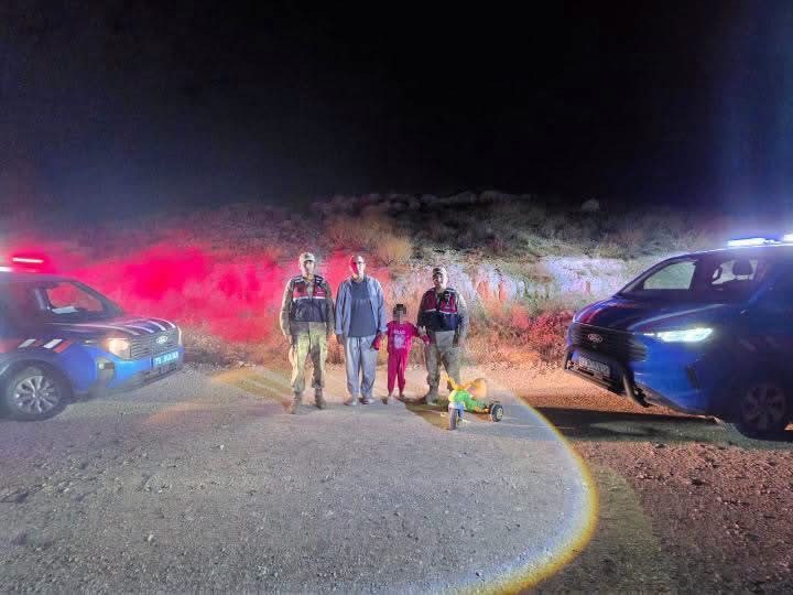 Kilis’in Elbeyli ilçesinde kaybolan 6 yaşındaki otizmli kız çocuğu, jandarma
