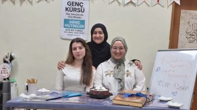 Kütahya’nın Simav ilçesindeki KYK Kız Yurdunda sürdürülen Kur’an-ı Kerim eğitimleri