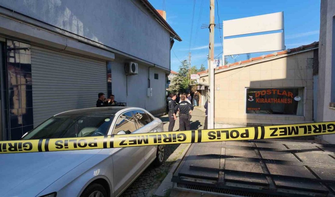 Konya’nın Akşehir ilçesinde bir kıraathaneye av tüfeğiyle gelen şüphelinin ateş
