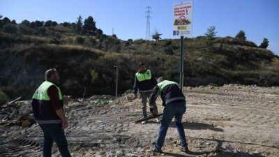 Kuşadası Belediyesi, çevre kirliliğine yol açan kaçak moloz dökümlerini engellemek
