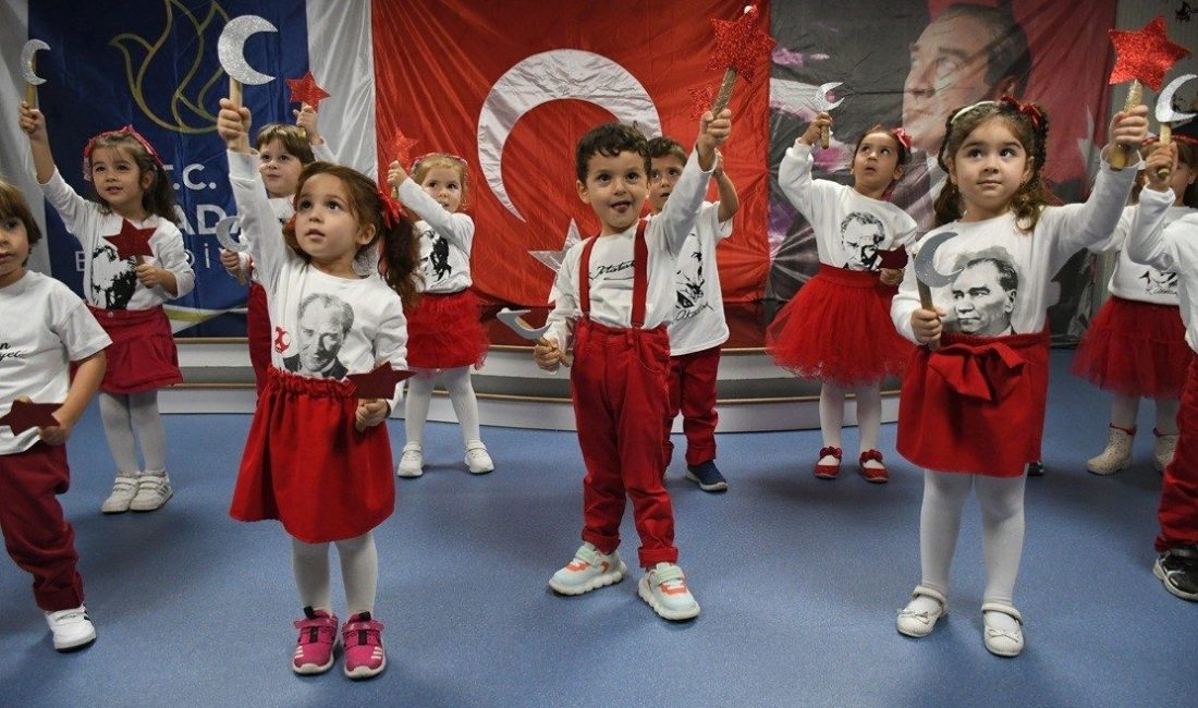 Kuşadası Belediyesi Çocuk Gelişim Merkezi’nde eğitim gören 36-60 aylık çocuklar,