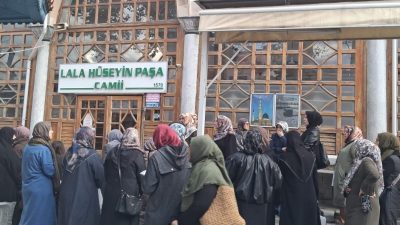 Kütahya Aile Derneği üyeleri, kentin tarihi ve kültürel mirasını yakından