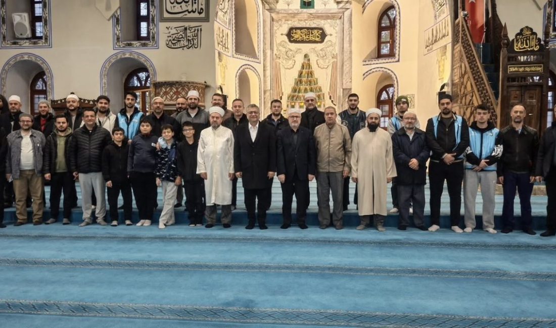 Kütahya’da İl Müftülüğü tarafından yürütülen “Şehirlerin Kalbi Camide Buluşalım” projesi