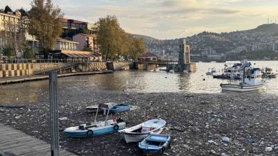 Zonguldak’ta iki gündür etkili olan sağanak yağışların ardından derelerden sürüklenen