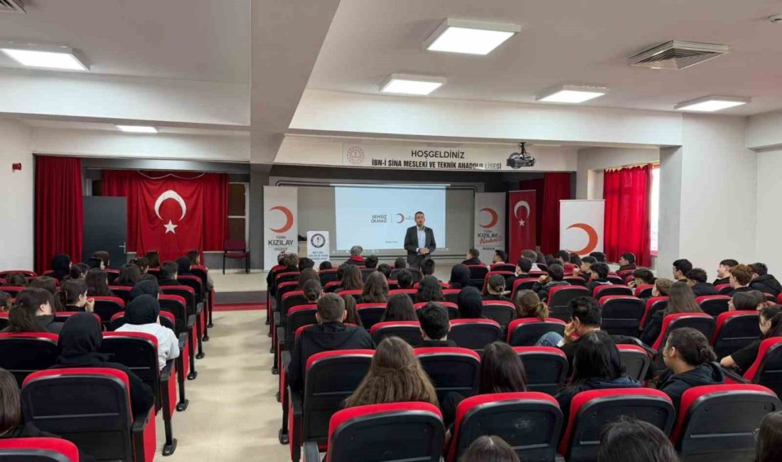 i Sina Mesleki ve Teknik Anadolu Lisesi’nde öğrencilere yönelik Kızılay