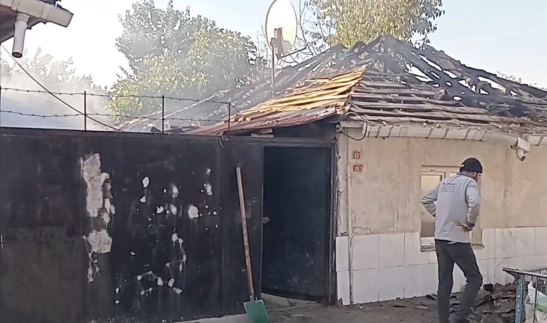 Kırklareli’nin Lüleburgaz ilçesinde müstakil bir evde çıkan yangın, itfaiye ekipleri