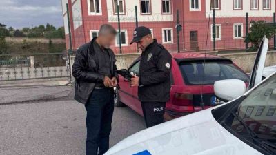 Malatya’da öğrencilerin güvenliğini sağlamak amacıyla okul ve yurt çevrelerinde gerçekleştirilen