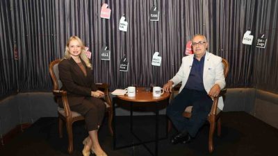 Osmangazi Belediyesi’nin düzenlediği Medya Buluşmalarında araştırmacı yazar Aydın Keleşoğlu, Cumhuriyet’in