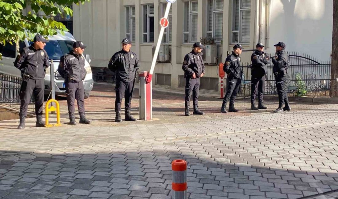 Denizli’nin Merkezefendi Belediyesine yönelik ’rüşvet’, ’ihaleye fesat karıştırma’, ’irtikap’ suçlarına