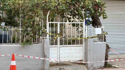 Mersin’de zemin çökmesi nedeniyle 40 kişinin tedbir amaçlı tahliye edildiği
