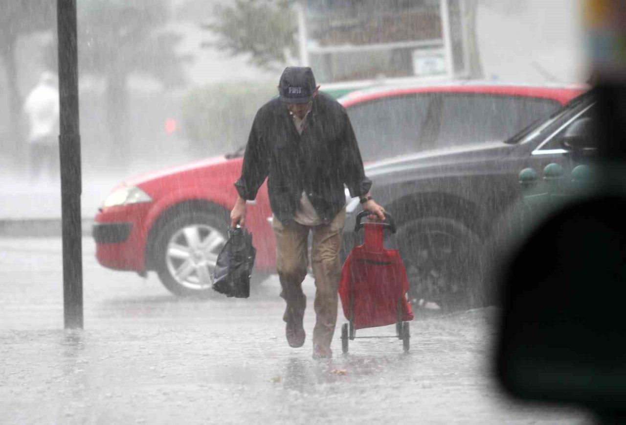 Meteoroloji 12. Bölge Müdürlüğü, Erzincan, Erzurum ve Bayburt çevrelerinde yerel