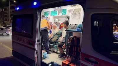 Adıyaman’da, otomobil ile motosikletin çarpışması sonucu meydana gelen kazada 2