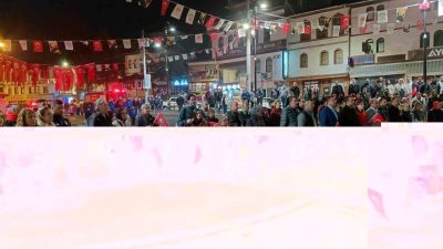 Bolu’nun Mudurnu ilçesinde 29 Ekim Cumhuriyet Bayramı kutlamaları kapsamında düzenlenen