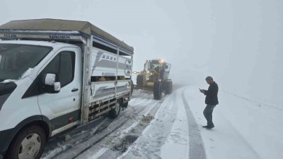 Muş’un yüksek kesimleri, mevsimin ilk kar yağışıyla beyaza büründü. Kent