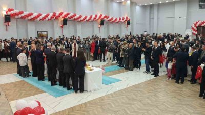 Muş’ta 29 Ekim Cumhuriyet Bayramı’nın 103’üncü yıl dönümü dolayısıyla resepsiyon