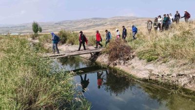 Muş’un tarihi ve doğal güzelliklerine dikkat çekmek için bir grup